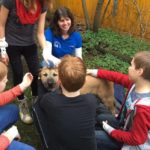 Schulbesuch bei der ASB-Rettungshundestaffel
